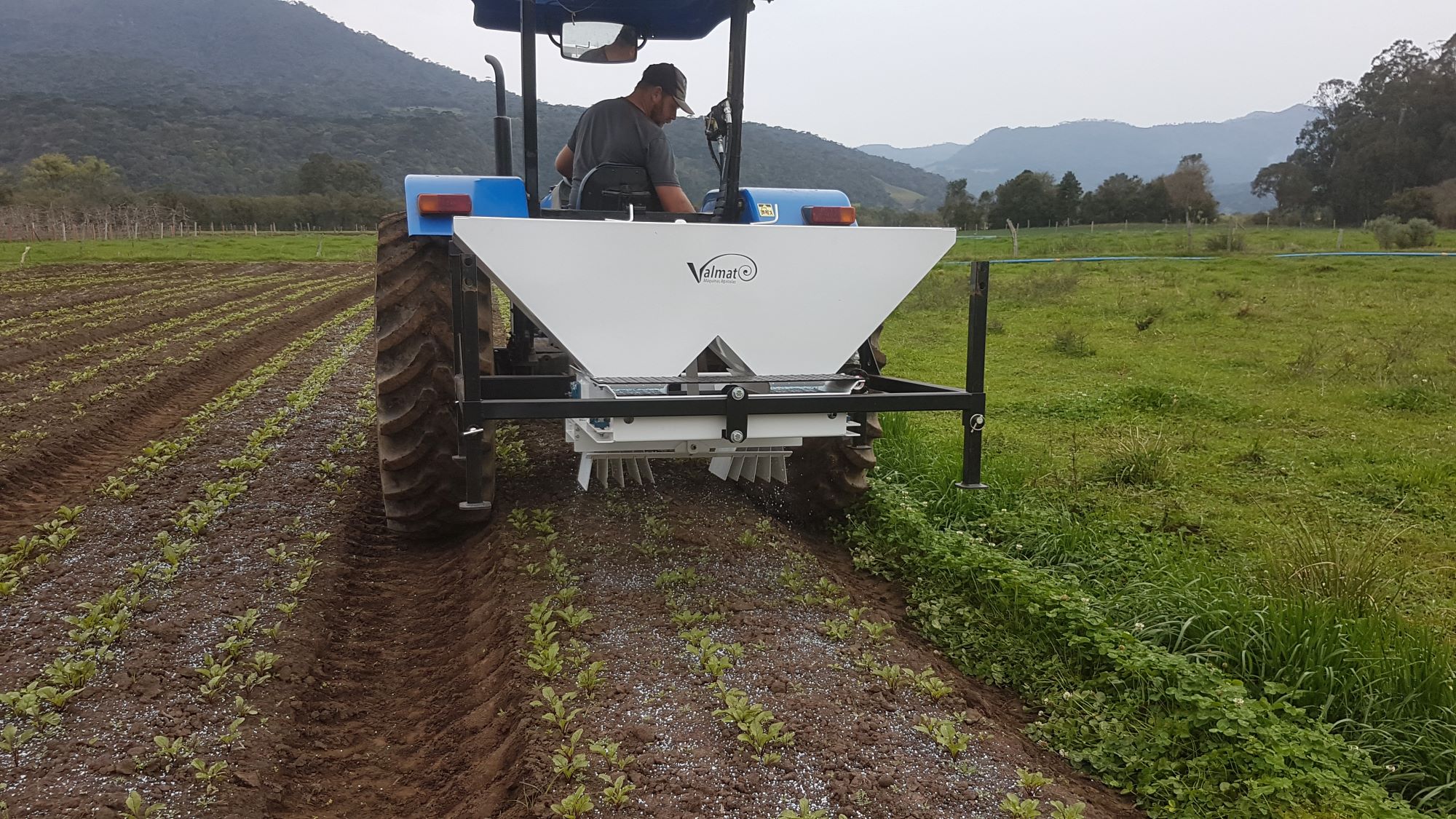 Distribuidor_fertilizante_valmat_05